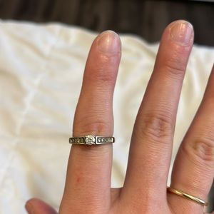 Diamond engagement ring